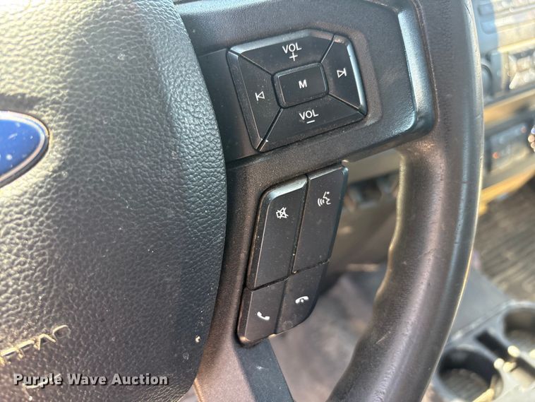 image for item FC2488 2019 Ford F250 Super Duty Crew Cab pickup truck