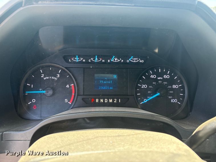 image for item FC2488 2019 Ford F250 Super Duty Crew Cab pickup truck