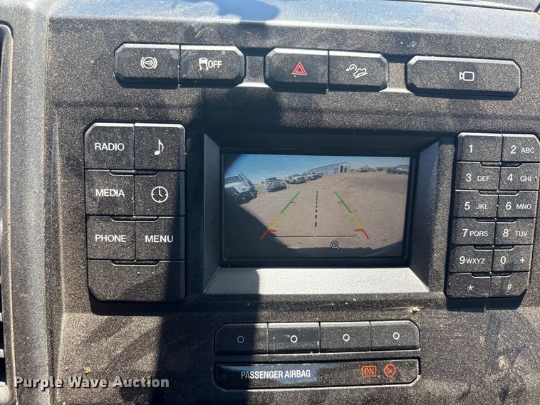 image for item FC2488 2019 Ford F250 Super Duty Crew Cab pickup truck