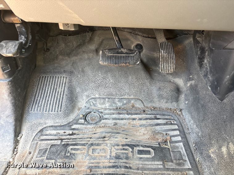 image for item FC2488 2019 Ford F250 Super Duty Crew Cab pickup truck