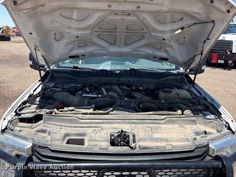 image for item FC2488 2019 Ford F250 Super Duty Crew Cab pickup truck
