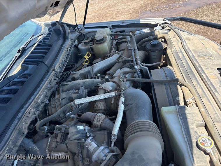 image for item FC2488 2019 Ford F250 Super Duty Crew Cab pickup truck