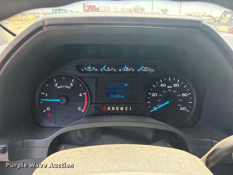 image for item FC2490 2019 Ford F250 Super Duty Crew Cab pickup truck