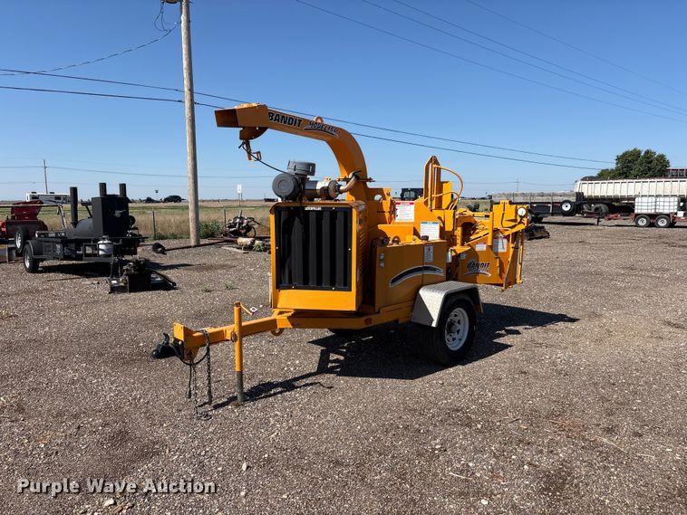 image for item FC2493 2005 Bandit 150 wood chipper