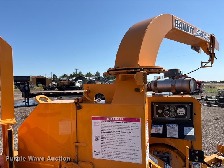 image for item FC2493 2005 Bandit 150 wood chipper