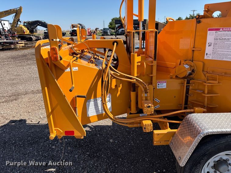 image for item FC2493 2005 Bandit 150 wood chipper