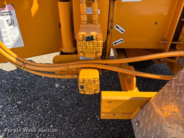 image for item FC2493 2005 Bandit 150 wood chipper