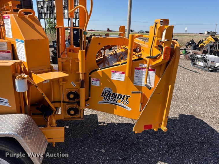 image for item FC2493 2005 Bandit 150 wood chipper