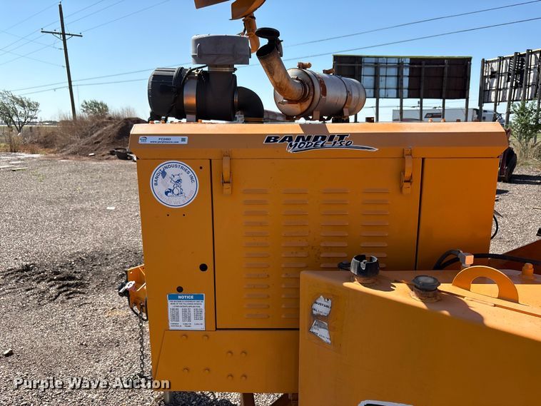 image for item FC2493 2005 Bandit 150 wood chipper