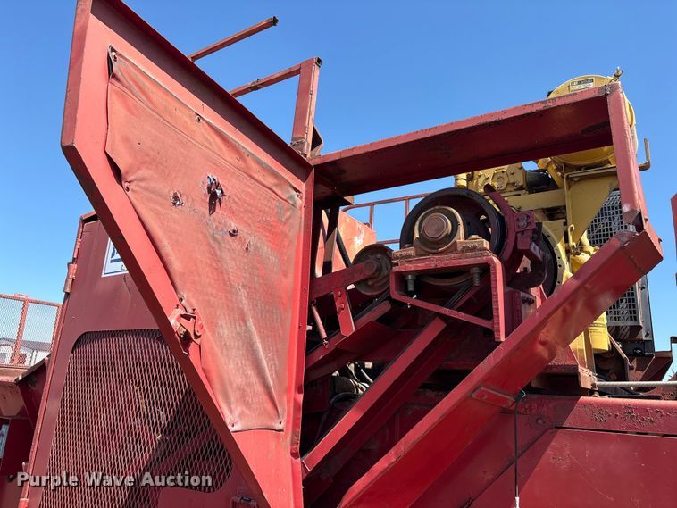image for item FC2495 Rotochopper wood chipper trailer