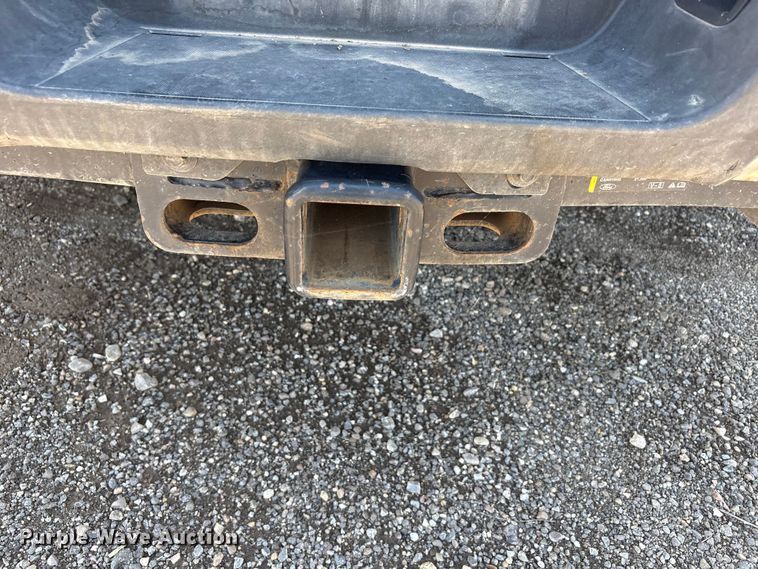 image for item FC2500 2020 Ford F350 Super Duty Crew Cab pickup truck