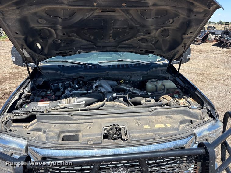 image for item FC2500 2020 Ford F350 Super Duty Crew Cab pickup truck