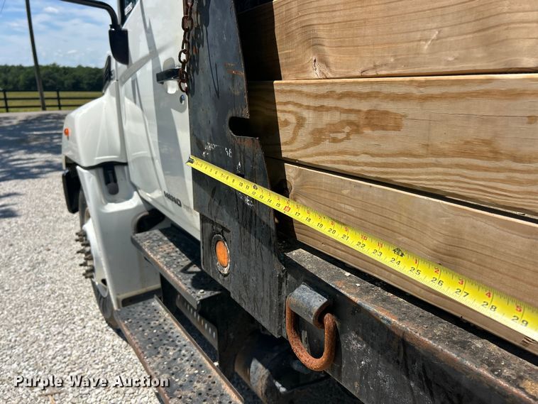 image for item FC2780 2008 Hino 268 flatbed truck