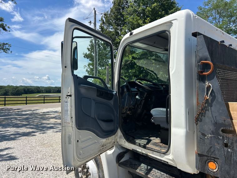 image for item FC2780 2008 Hino 268 flatbed truck