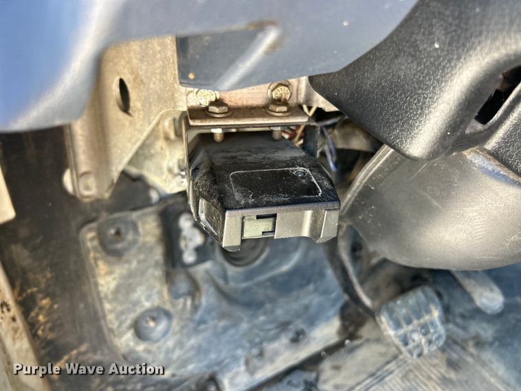 image for item FC2780 2008 Hino 268 flatbed truck