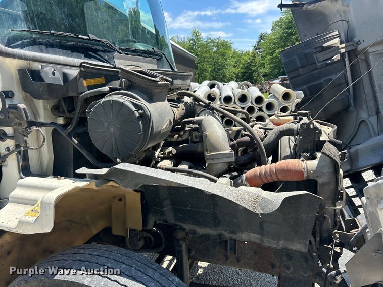 image for item FC2780 2008 Hino 268 flatbed truck