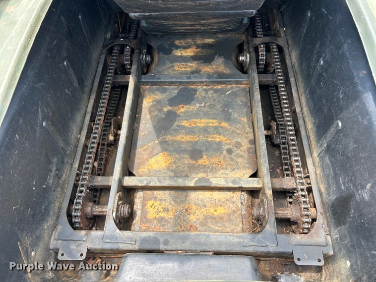 image for item FC2789 2011 Argo Frontier 650 amphibious vehicle