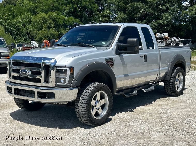 image for item FC2796 2008 Ford F250 Super Duty XLT Ext. Cab pickup truck