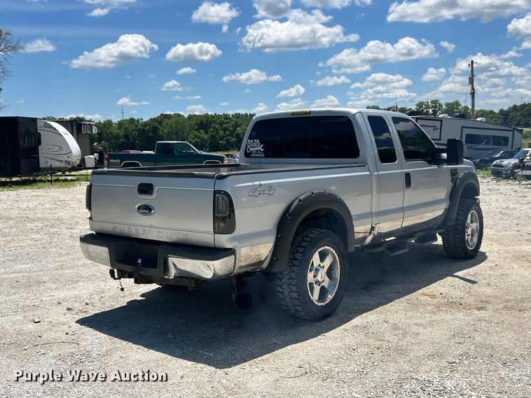 image for item FC2796 2008 Ford F250 Super Duty XLT Ext. Cab pickup truck