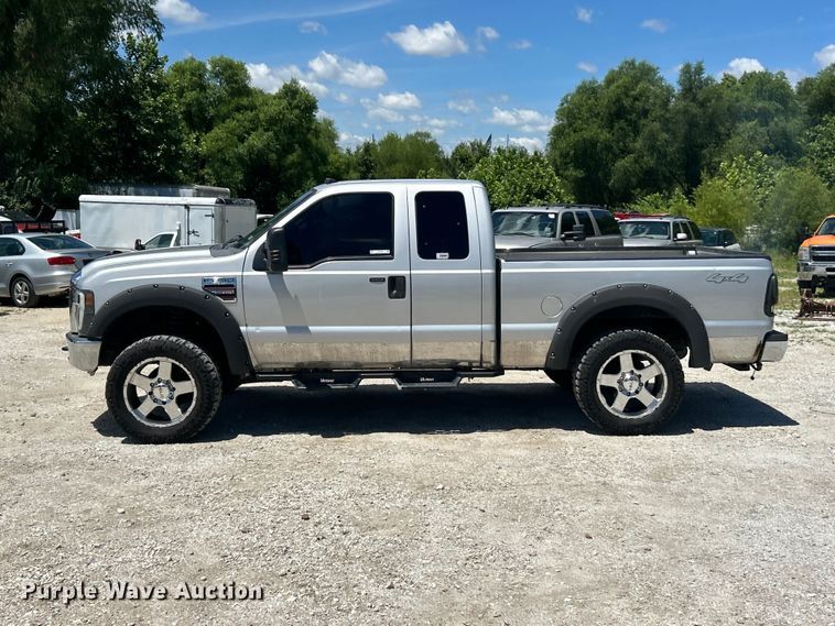 image for item FC2796 2008 Ford F250 Super Duty XLT Ext. Cab pickup truck