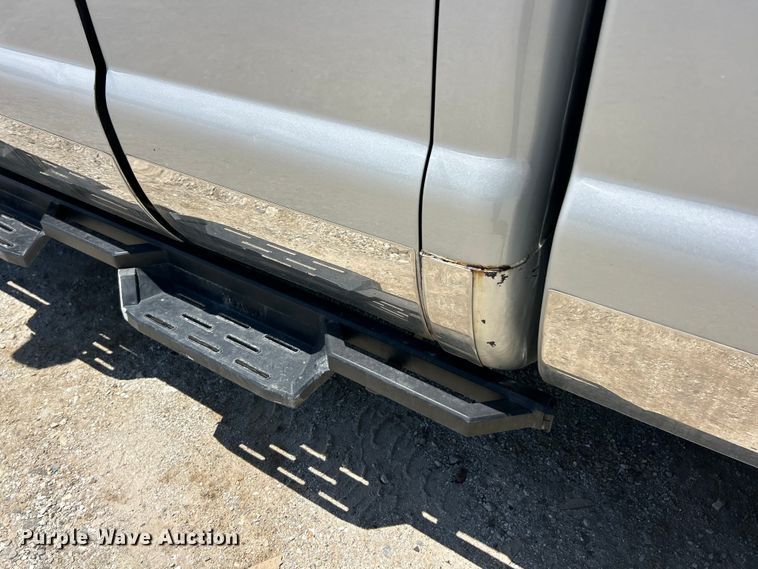image for item FC2796 2008 Ford F250 Super Duty XLT Ext. Cab pickup truck