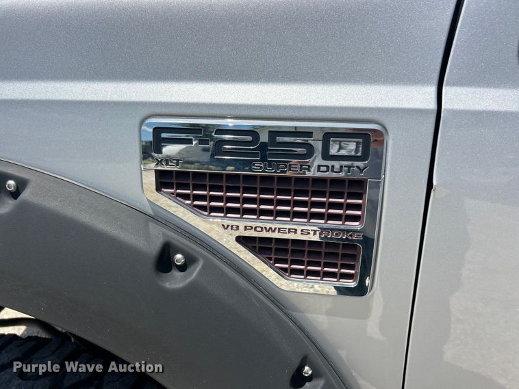 image for item FC2796 2008 Ford F250 Super Duty XLT Ext. Cab pickup truck