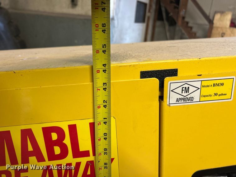 image for item FC2815 Fuel cabinets