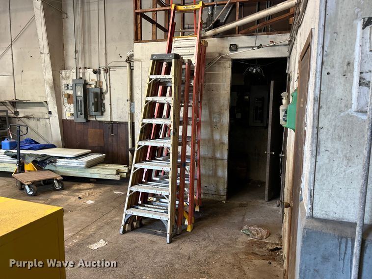 image for item FC2816 (6) ladders