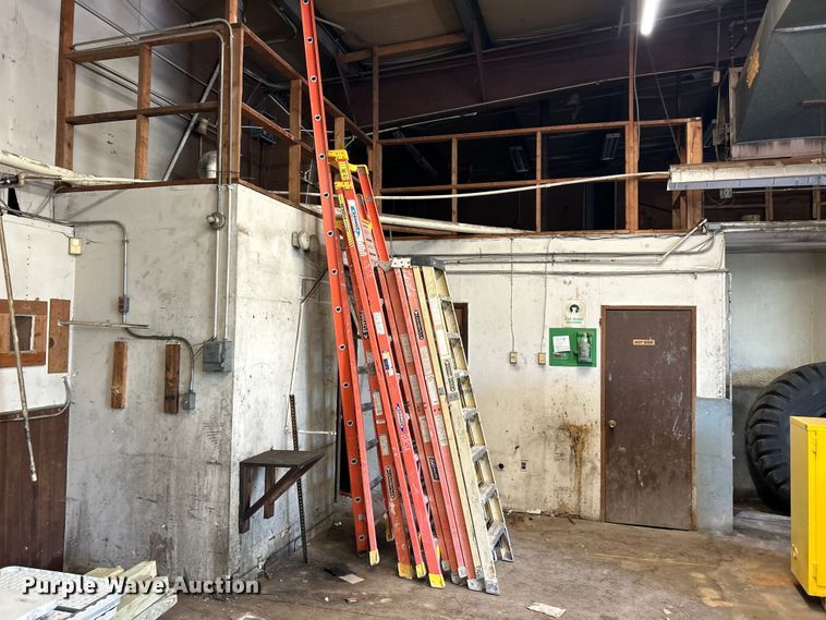 image for item FC2816 (6) ladders