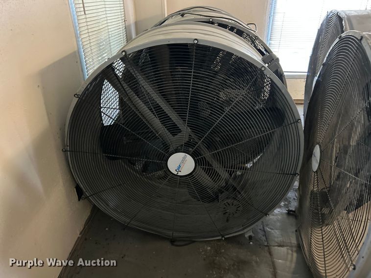 image for item FC2818 (5) Airmaster EMC48B fans