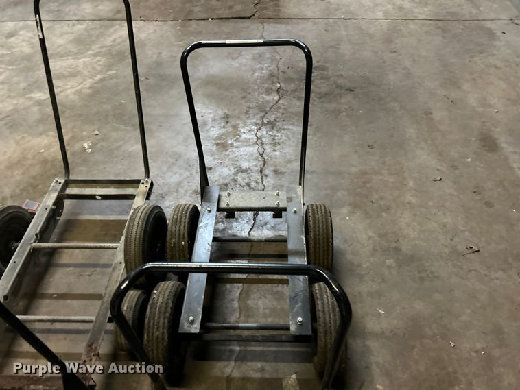 image for item FC2824 (4) carts