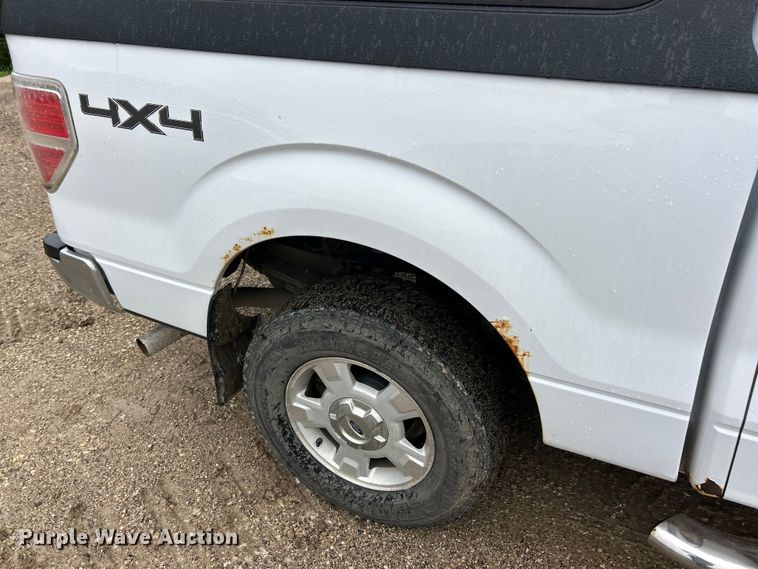 image for item FC2833 2014 Ford F150 XLT Crew Cab pickup truck