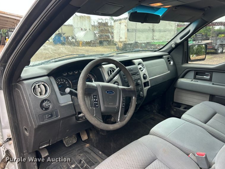 image for item FC2833 2014 Ford F150 XLT Crew Cab pickup truck