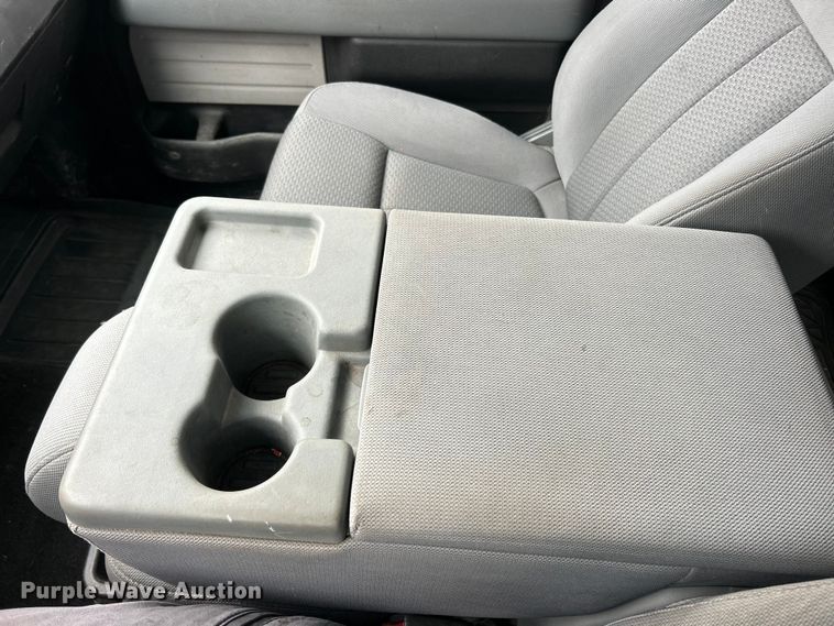 image for item FC2833 2014 Ford F150 XLT Crew Cab pickup truck