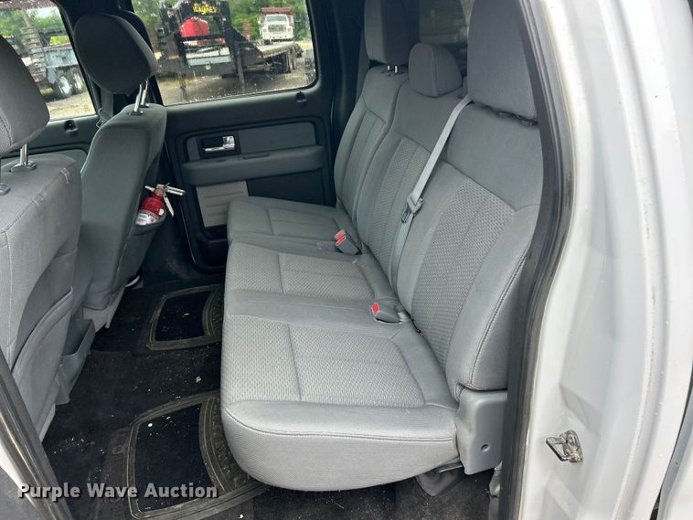 image for item FC2833 2014 Ford F150 XLT Crew Cab pickup truck