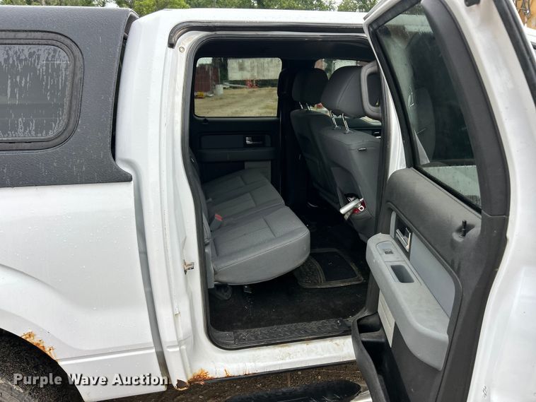 image for item FC2833 2014 Ford F150 XLT Crew Cab pickup truck