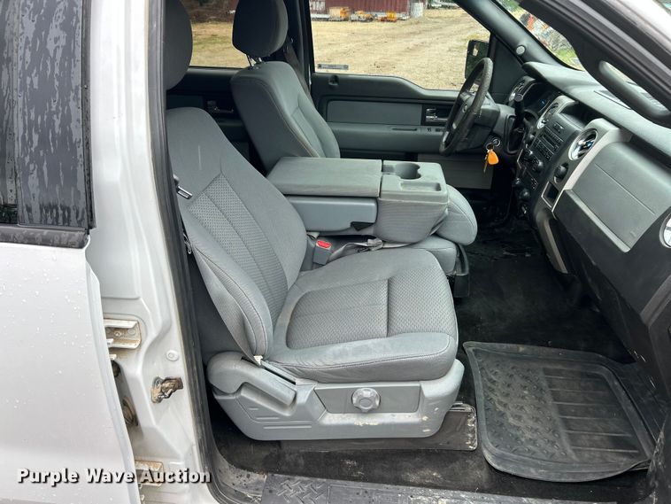 image for item FC2833 2014 Ford F150 XLT Crew Cab pickup truck