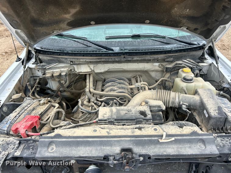 image for item FC2833 2014 Ford F150 XLT Crew Cab pickup truck