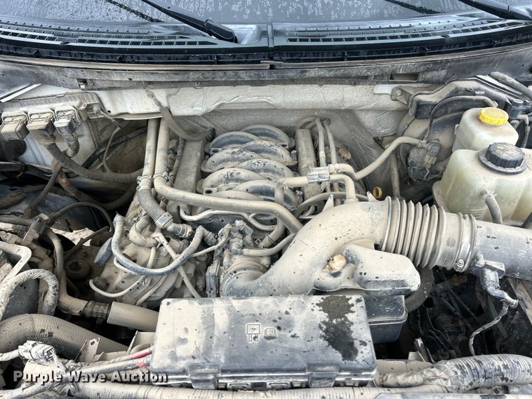 image for item FC2833 2014 Ford F150 XLT Crew Cab pickup truck