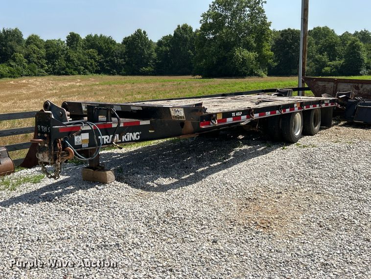 image for item FC2842 2016 TrailKing TK40LP equipment trailer