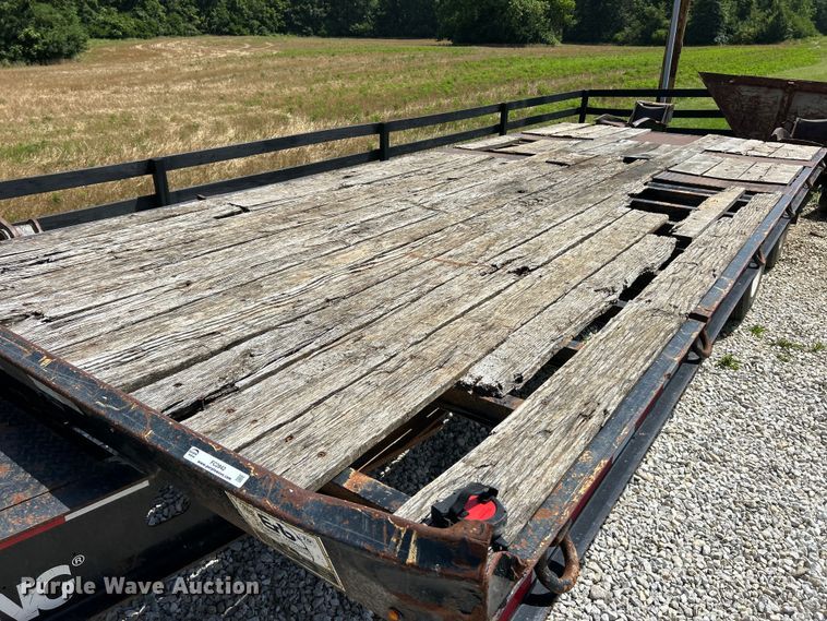 image for item FC2842 2016 TrailKing TK40LP equipment trailer