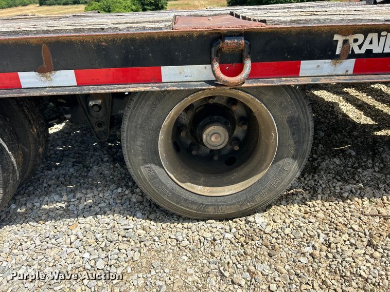 image for item FC2842 2016 TrailKing TK40LP equipment trailer