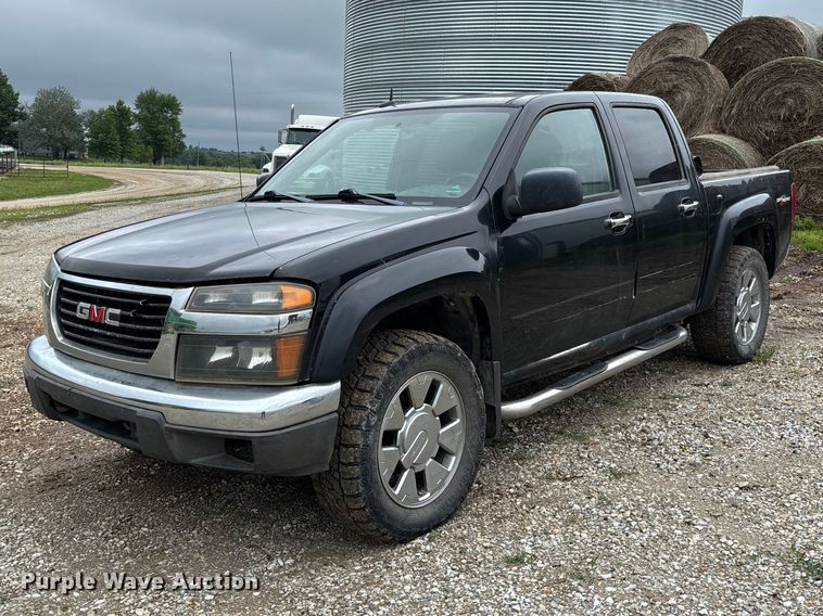 image for item FC5778 2011 GMC Canyon Crew Cab pickup truck