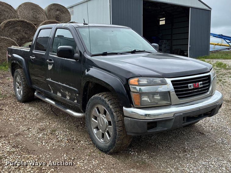 image for item FC5778 2011 GMC Canyon Crew Cab pickup truck