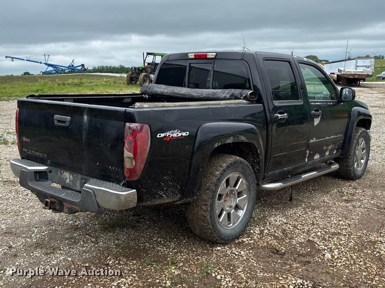 image for item FC5778 2011 GMC Canyon Crew Cab pickup truck