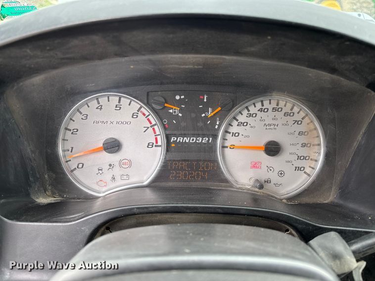 image for item FC5778 2011 GMC Canyon Crew Cab pickup truck