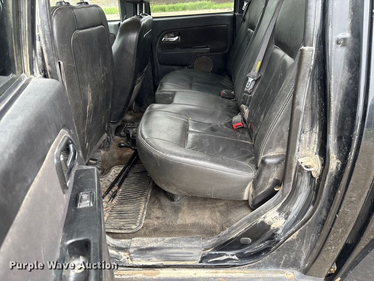 image for item FC5778 2011 GMC Canyon Crew Cab pickup truck