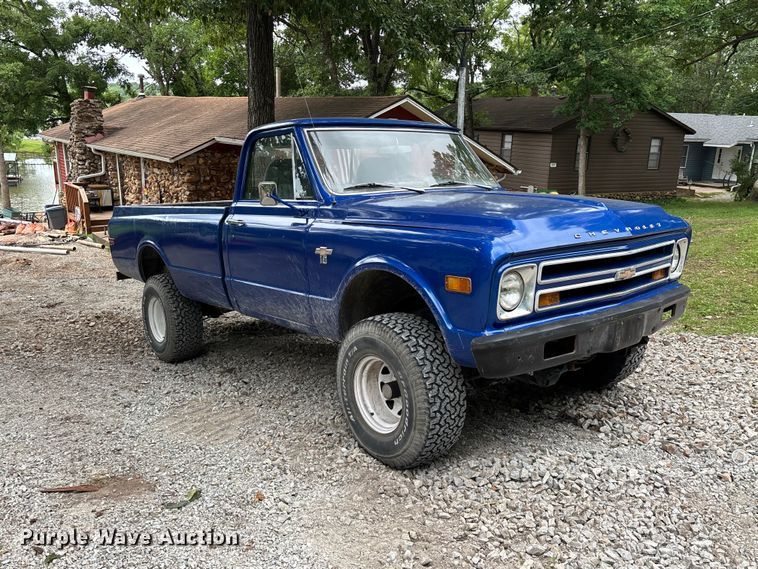 image for item FG0482 1970 Chevrolet K10 pickup truck