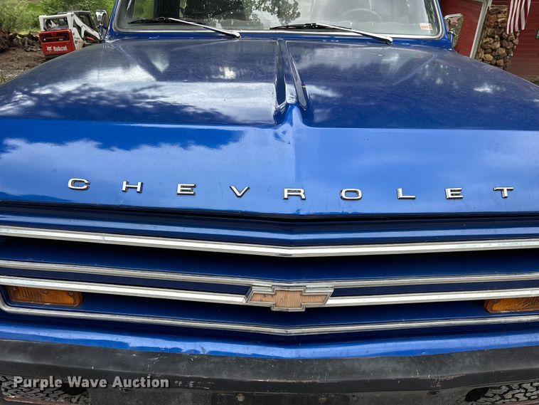 image for item FG0482 1970 Chevrolet K10 pickup truck