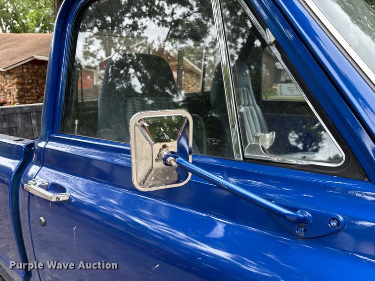image for item FG0482 1970 Chevrolet K10 pickup truck